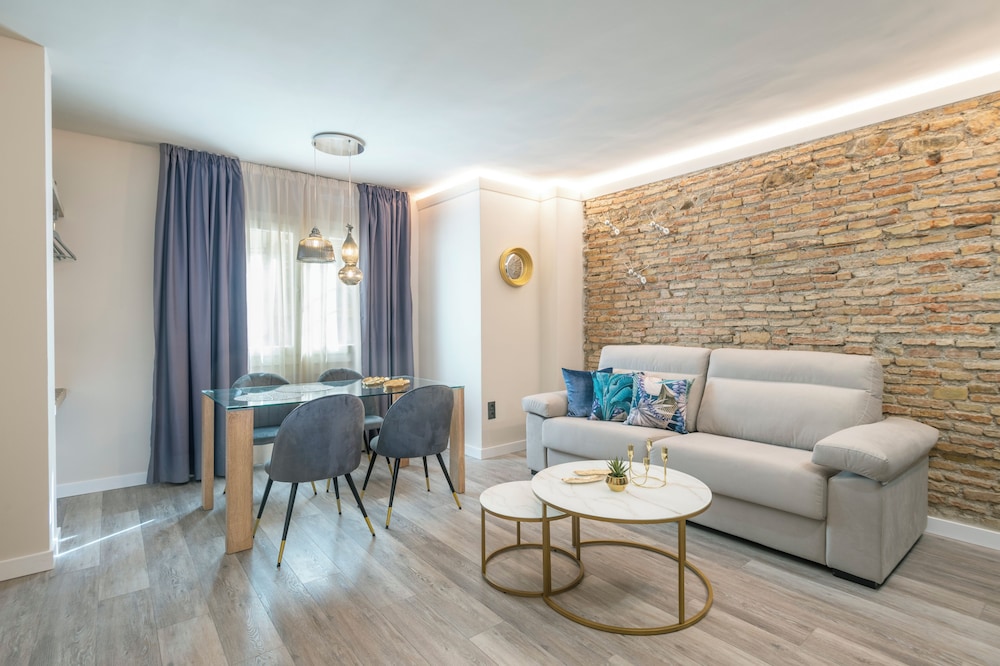 Deluxe Apartment, 1 Bedroom, City View