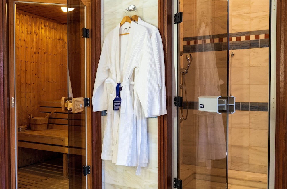 Royal Suite, 1 Bedroom, Sauna, Sea View - Photo 11