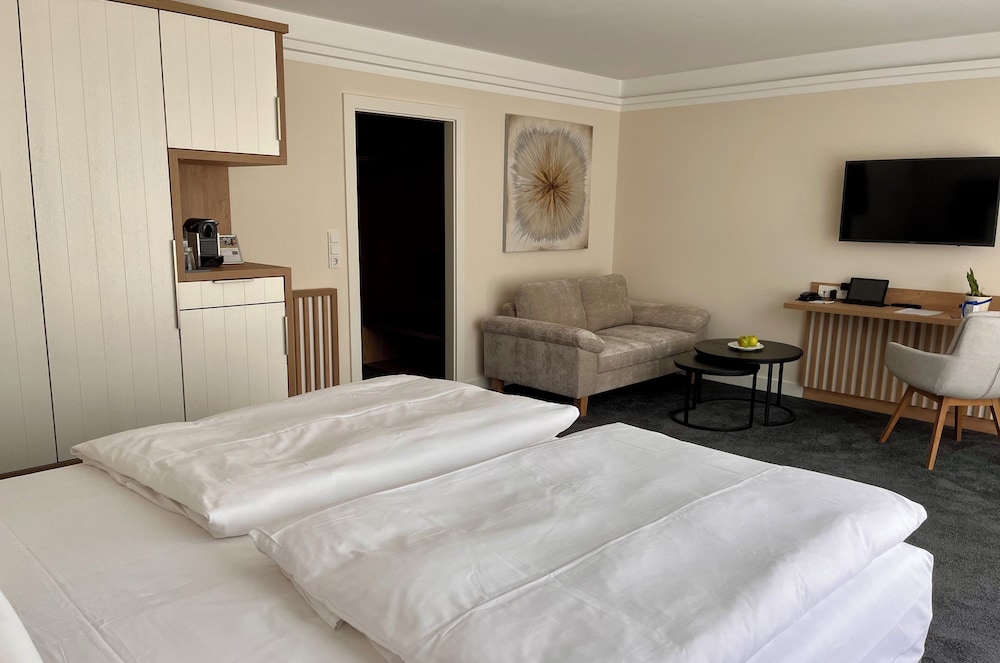 Superior Room, Park side