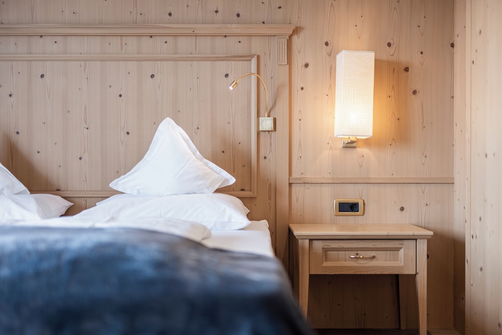 Standard Double Room, Balcony, Mountain View photo 3