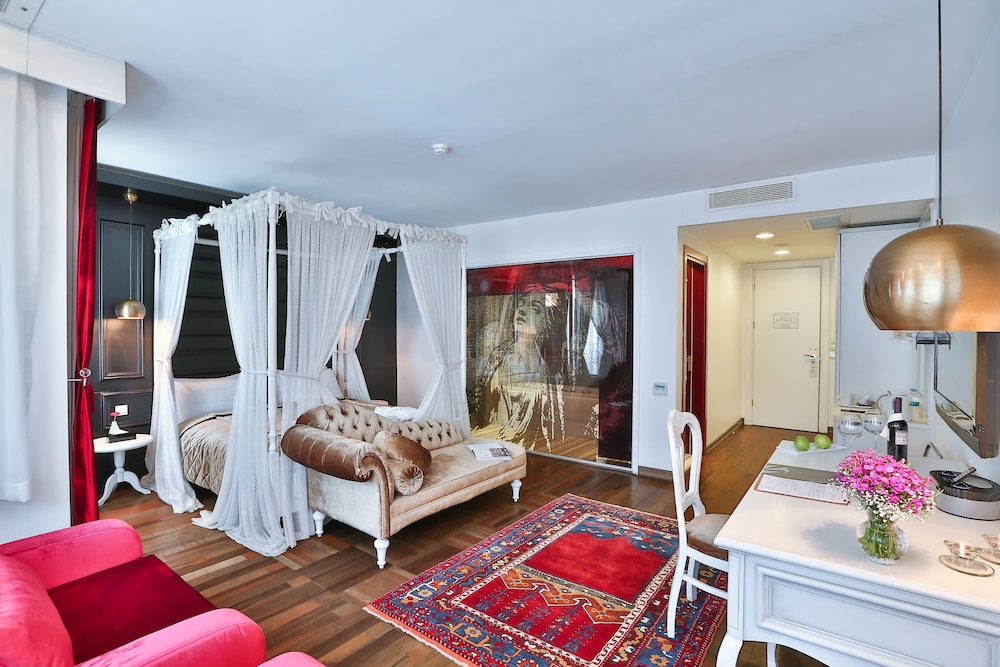 King Suite photo 1
