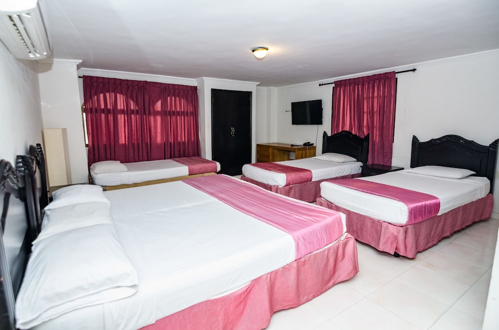 Triple Room, 3 Twin Beds, Non Smoking photo 3