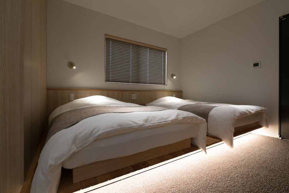 Design Twin Room, Non Smoking - Photo 2