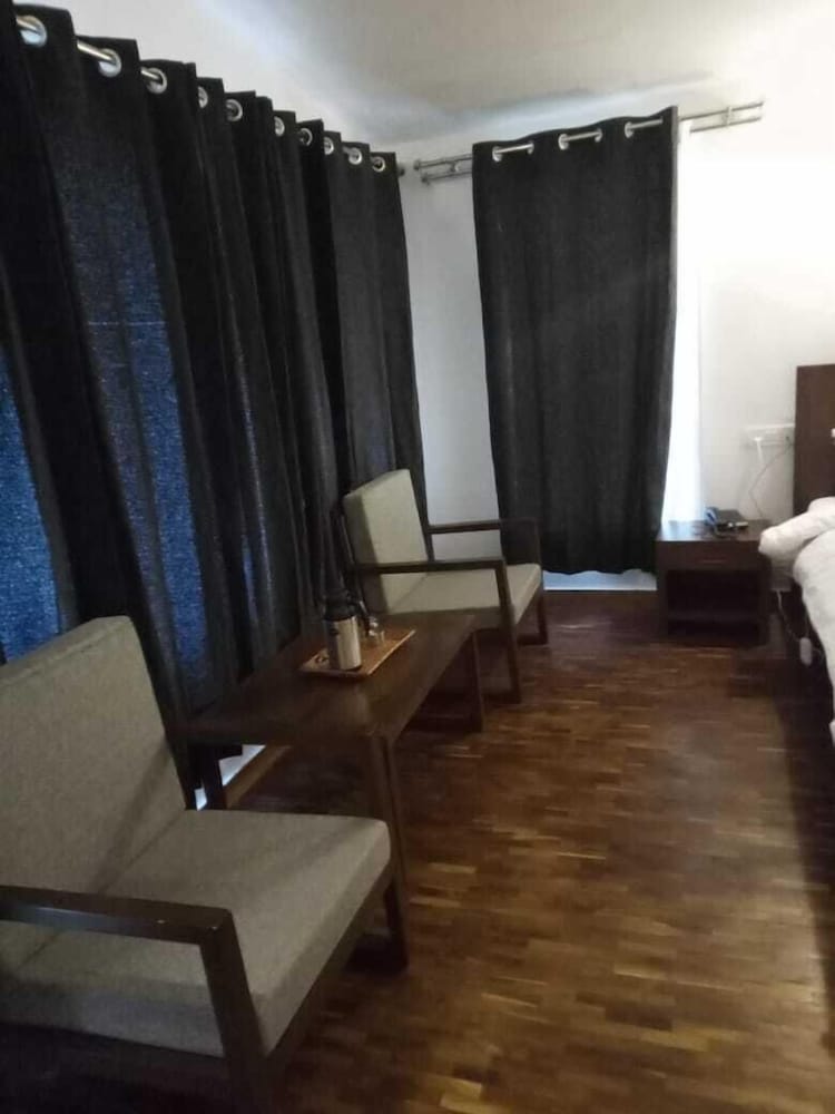 Terrace Room - Photo 4