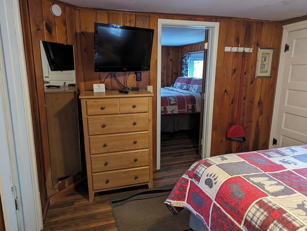 Comfort Cabin, 2 Bedrooms, Non Smoking (Unit #3) photo 1