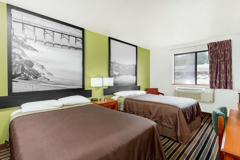 Double Room, 2 Double Beds - Photo 1