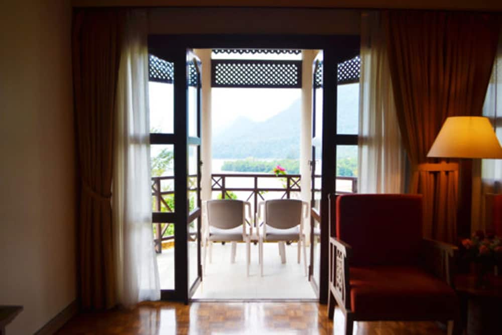Hill Top Sea View Deluxe - Photo 3