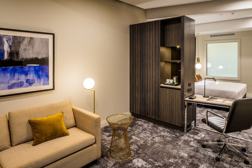 Available room