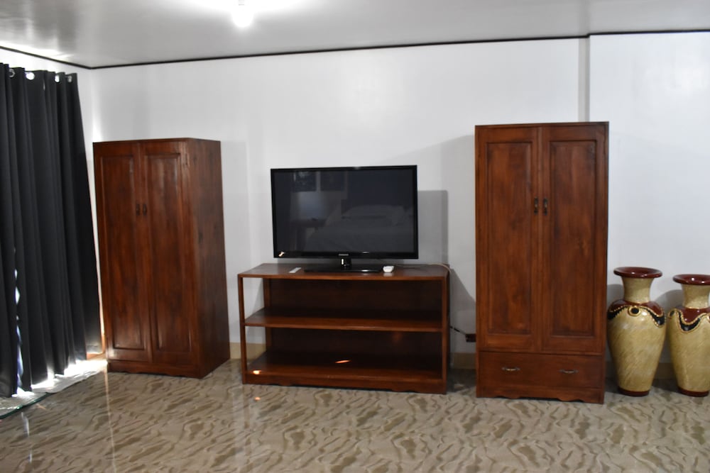 Elite Studio Suite photo 3