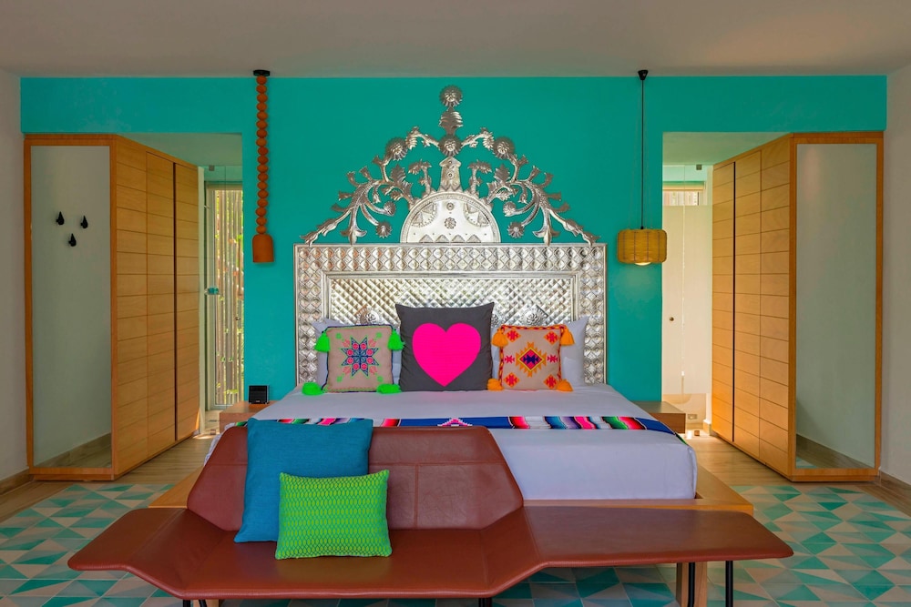 Standard Room, 1 King Bed, Ground Floor (View)