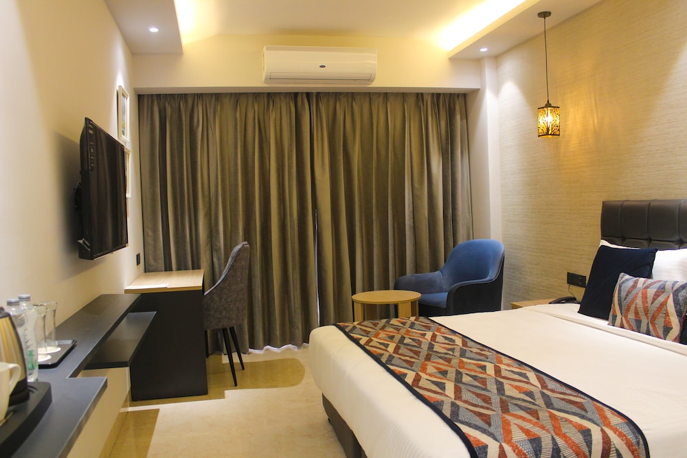 Superior Room, Balcony - Photo 17