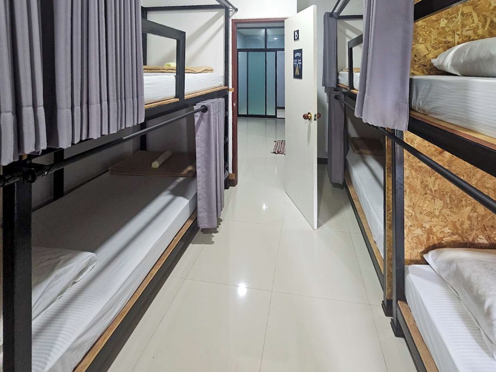 8 Bed Dormitory