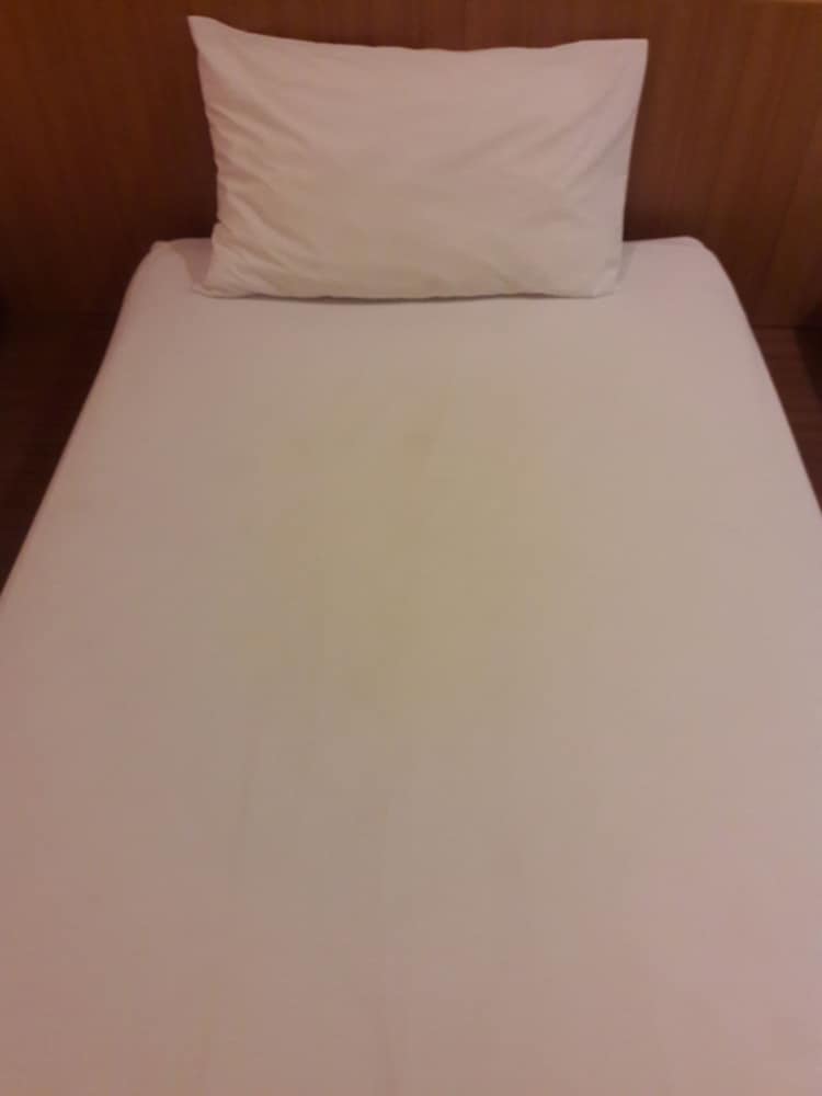 Standard Triple Room with Shared Bathroom photo 1