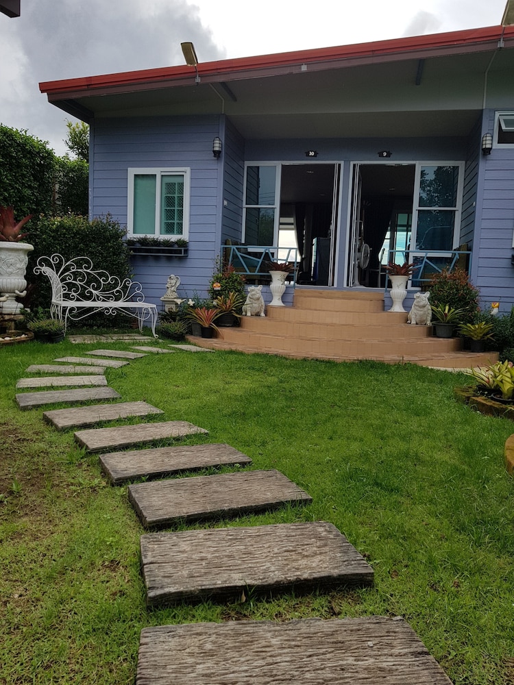 Deluxe Double Room, Non Smoking, Mountain View photo 2