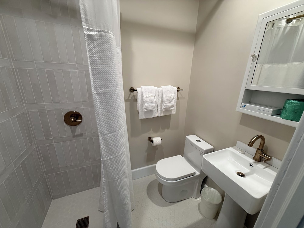 Mansion Room 10 photo 2