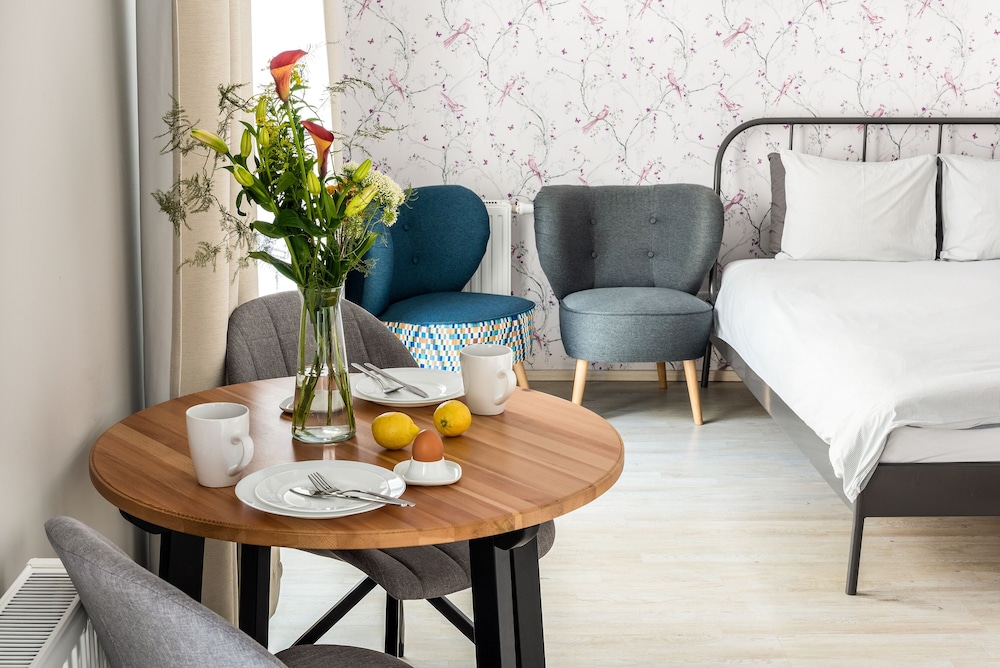 Studio Suite photo 3