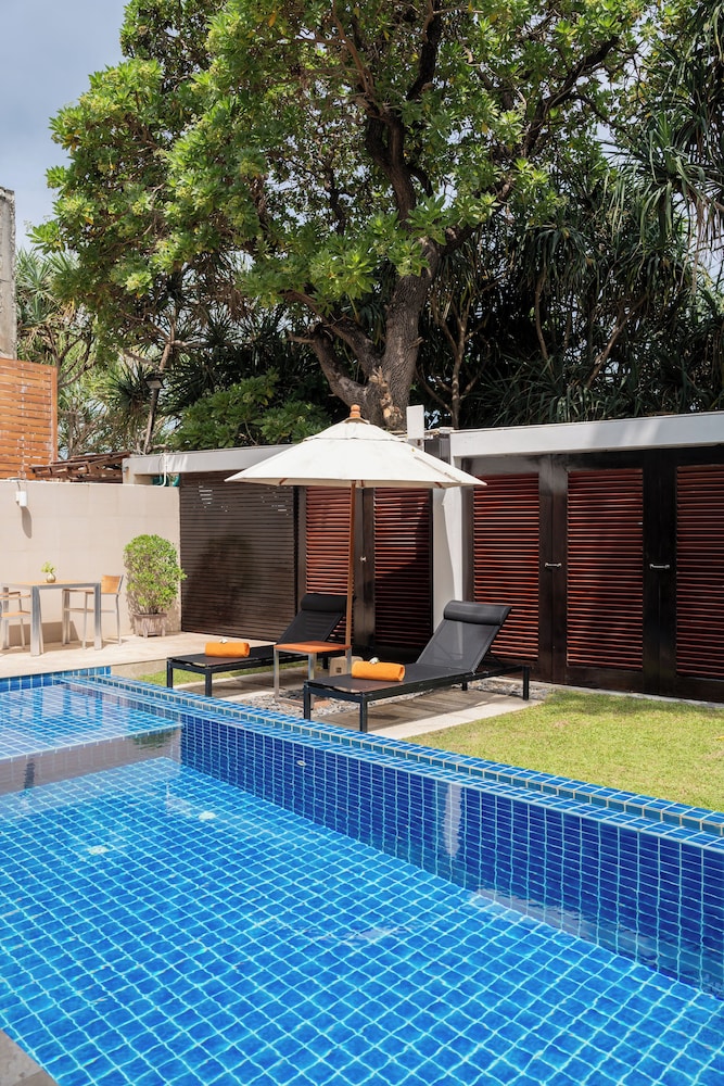 Beachfront Grand Pool Villa - Free Daily Minibar - Photo 10