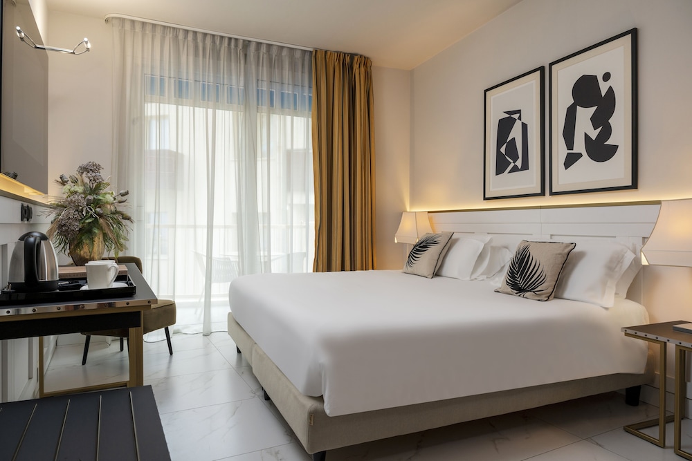 Comfort Room, Balcony, Sea View - Photo 6