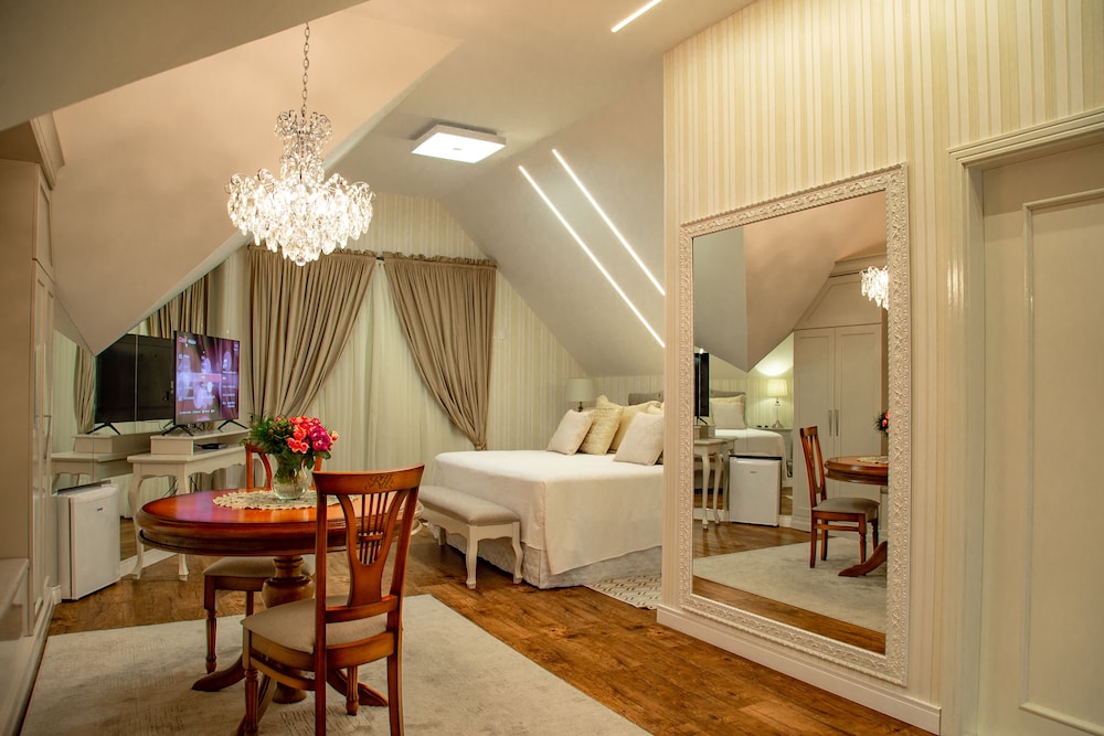 Basic Double Room