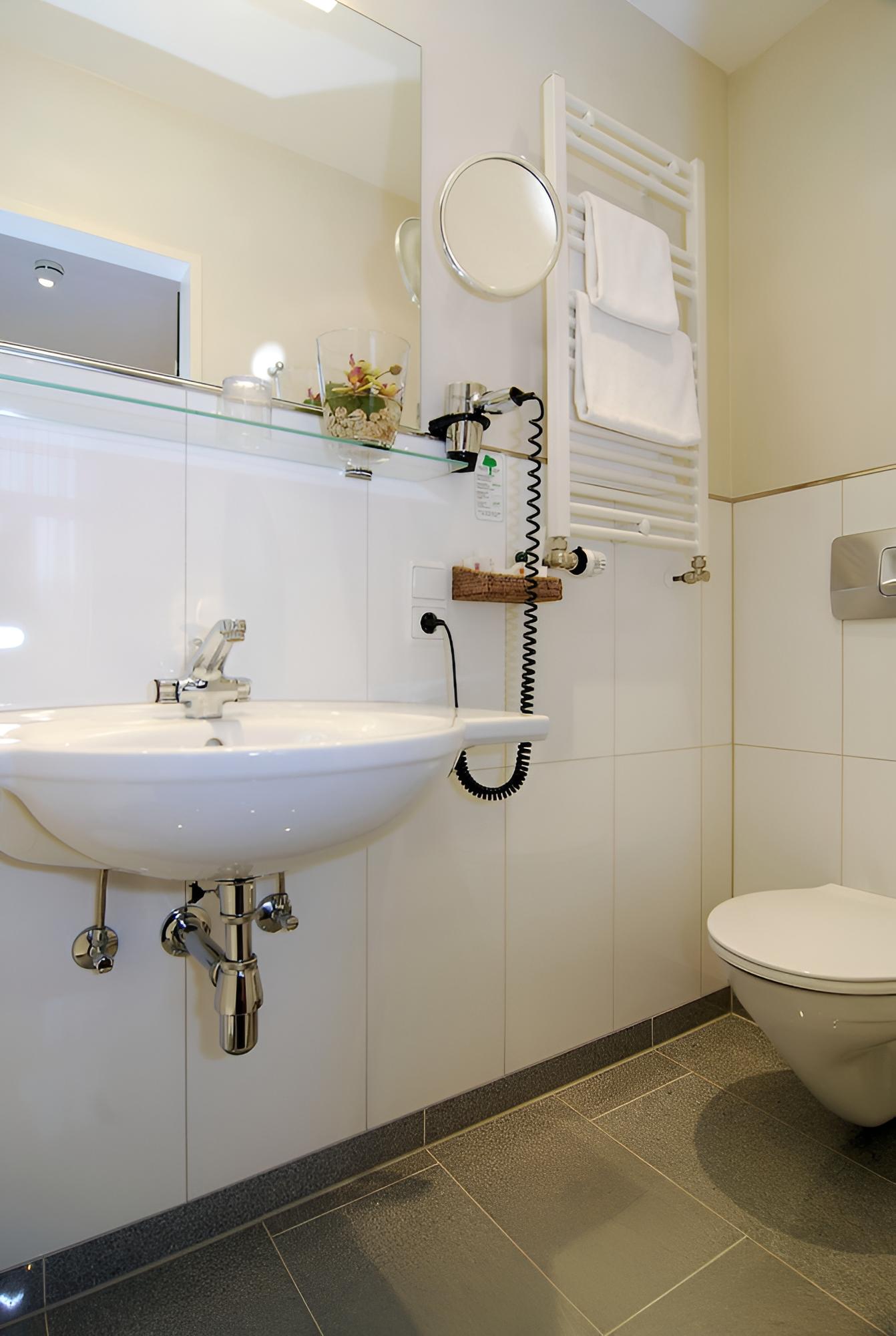 Standard Single Room