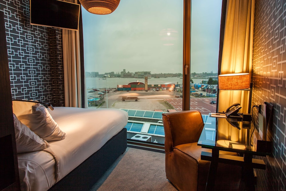Room, 1 Double Bed, Non Smoking (Water View)