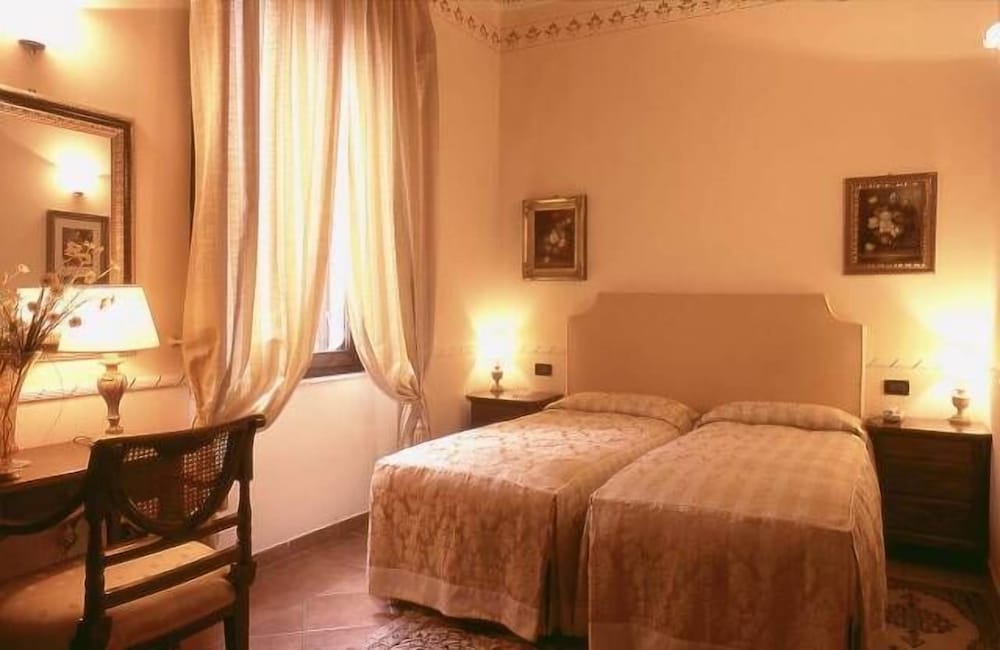 Single Room photo 1