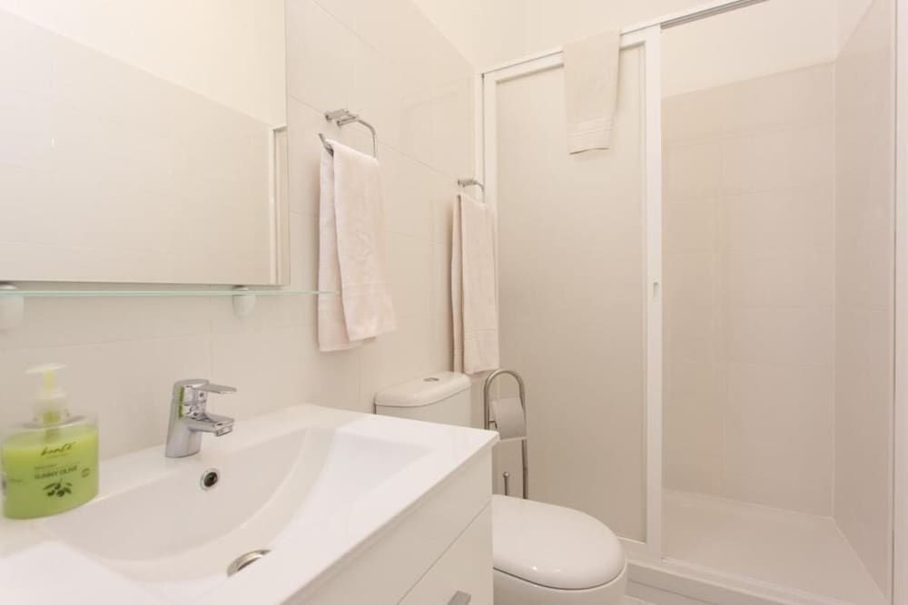 Shared Dormitory, 1 Bedroom, Smoking