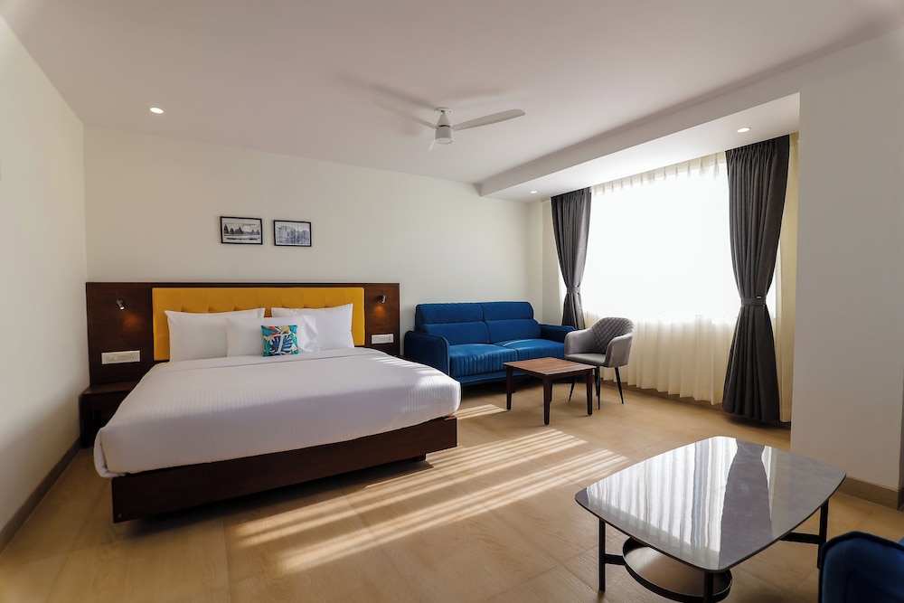 Junior Suite, City View