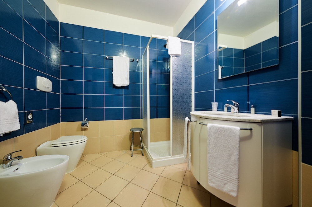 Classic Quadruple Room