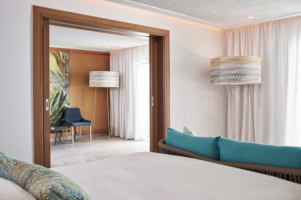 Suite, Private Pool, Sea View (Mediterranean, Outdoor Jetted Tub) photo 3