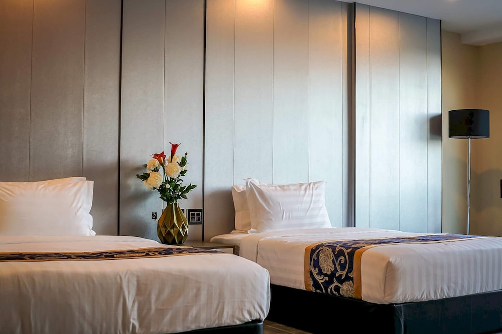 Deluxe Twin Room - Photo 2