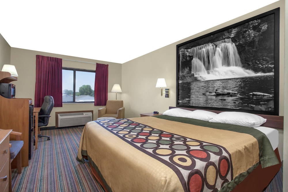 Room, 1 Queen Bed, Accessible, Non Smoking (Accessible) - Photo 2