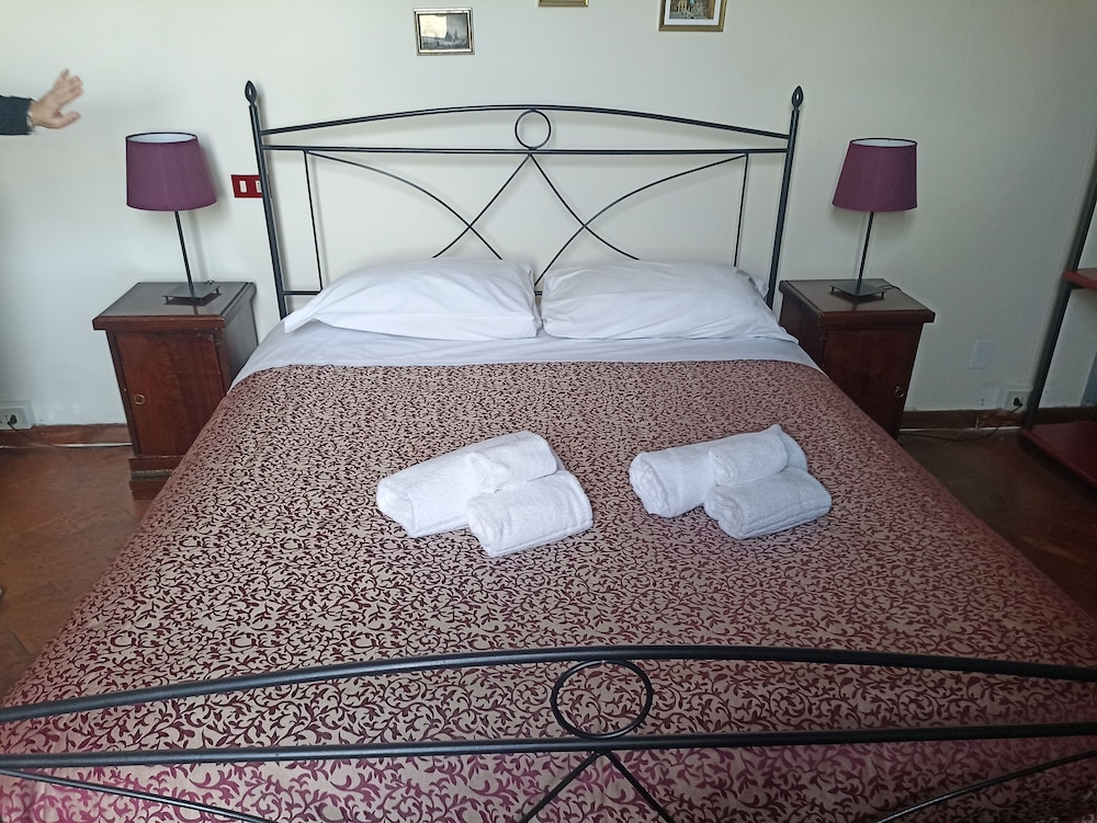 Classic Double Room, City View