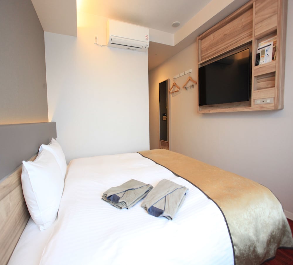 Double Room - Photo 17
