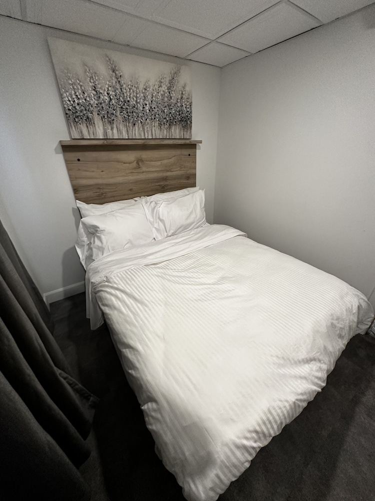 Chambre double avec cuisine et salle de bain communes photo 1