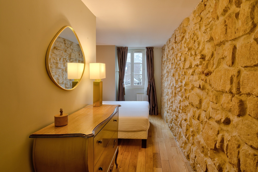 Duplex, 2 Bedrooms, Terrace, City View photo 2