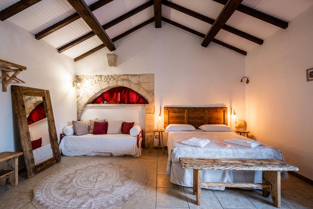 Deluxe Double Room photo 1