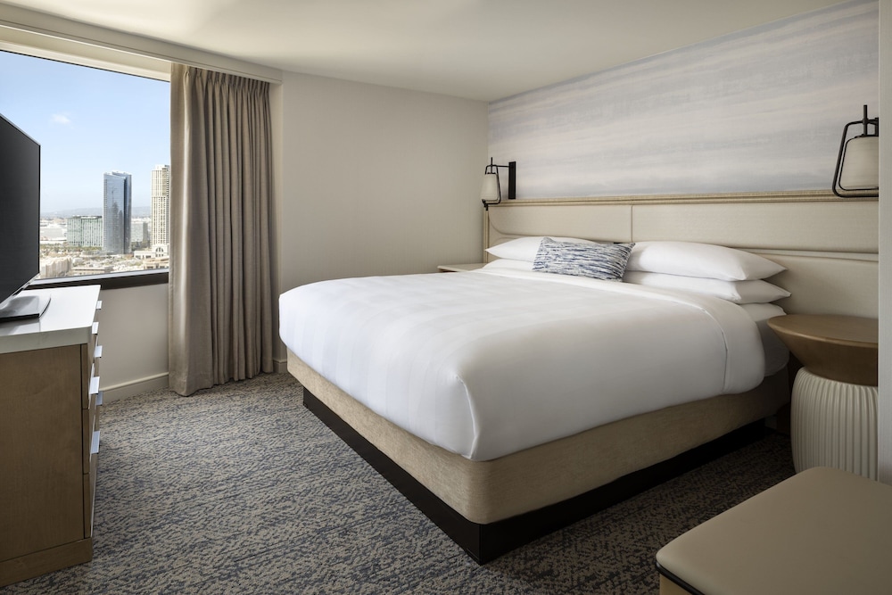 Executive Suite, 1 Bedroom, Bay View - Photo 3