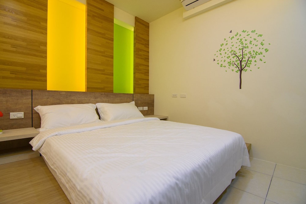 Standard Quadruple Room (201) photo 2