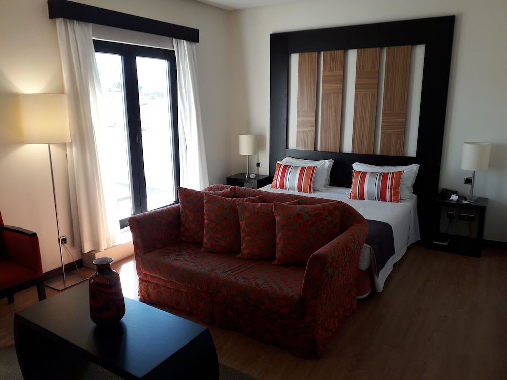 Panoramic Room - Photo 1