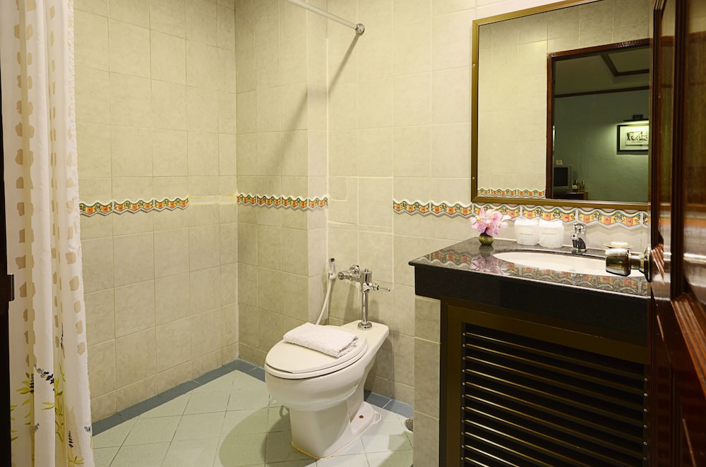 Standard Room, Balcony - Photo 12