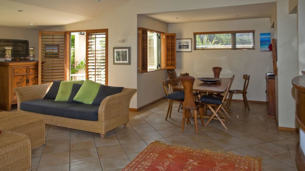House, Multiple Beds, Beach View (On the Beach) photo 2