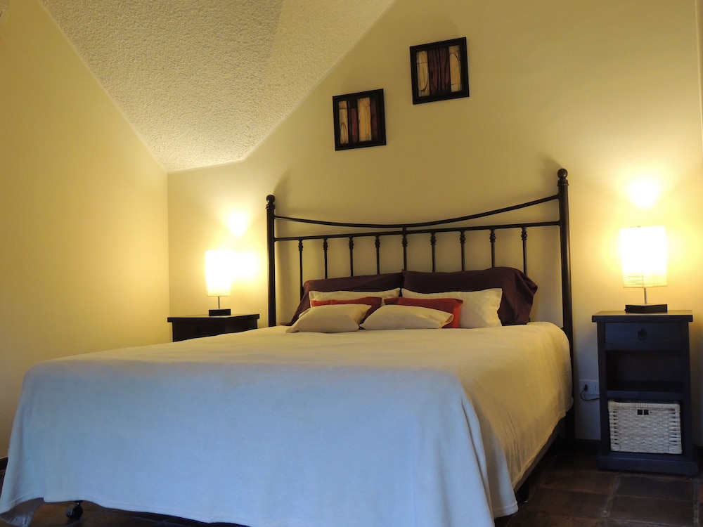 Deluxe Suite photo 1