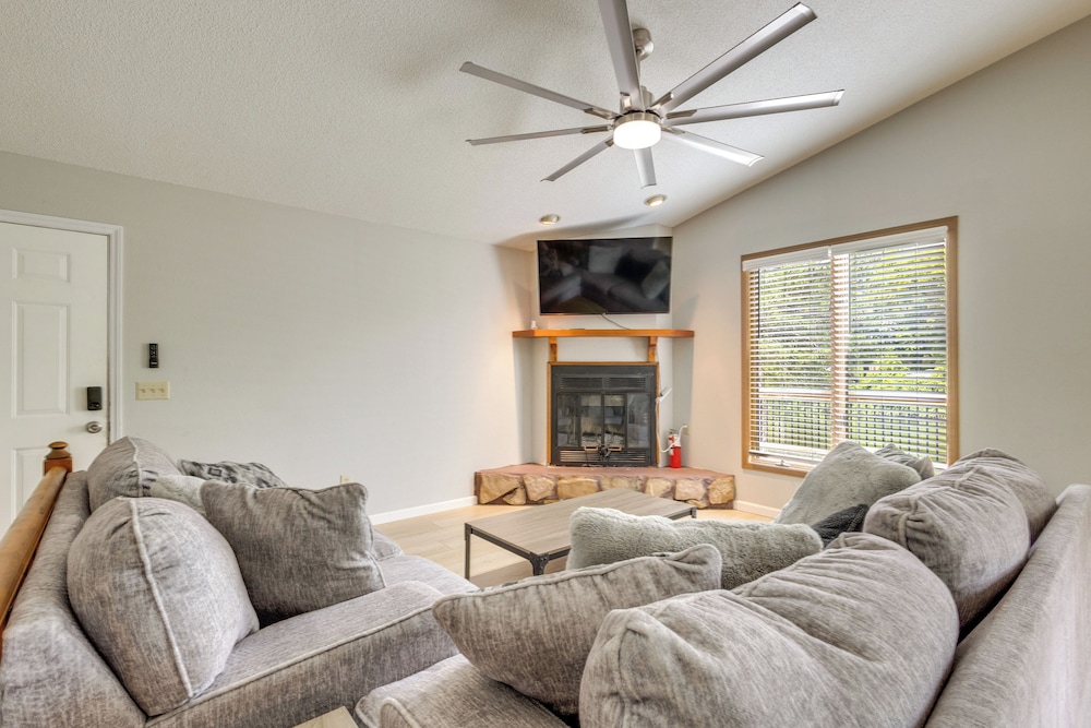 House (2 Bedrooms) photo 2