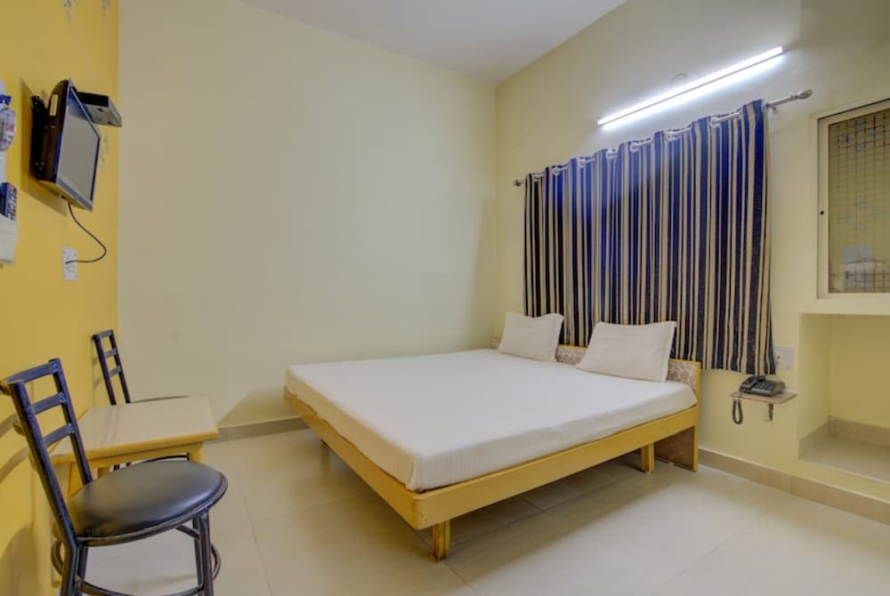 Standard Double Room - Photo 5