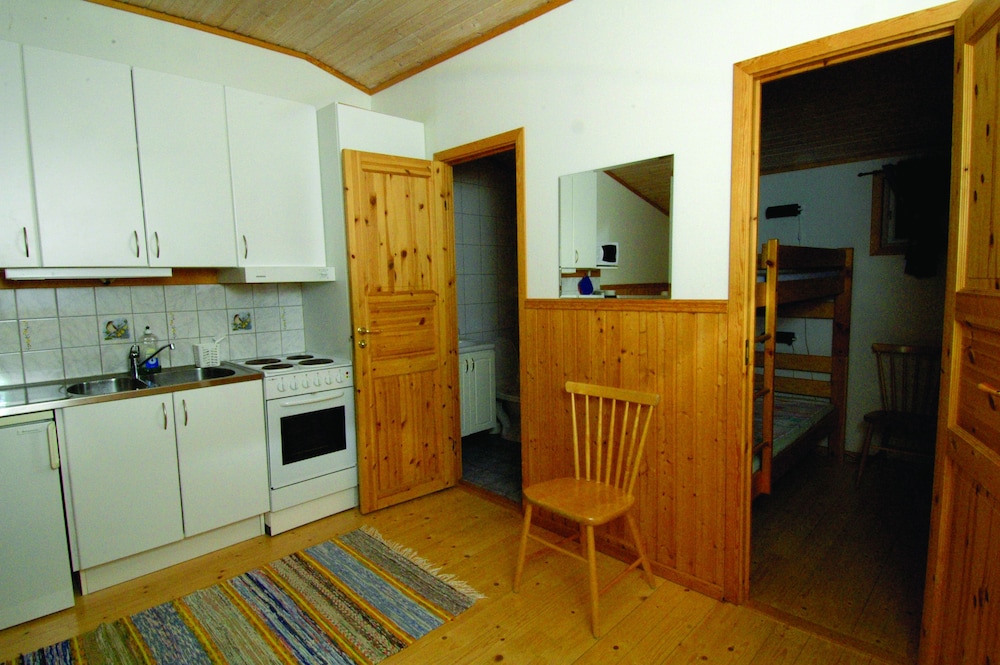 Cabin (6 beds) photo 2