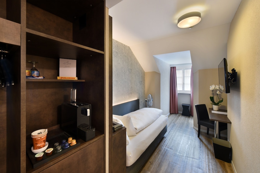 Standard Single Room, 1 Twin Bed photo 1