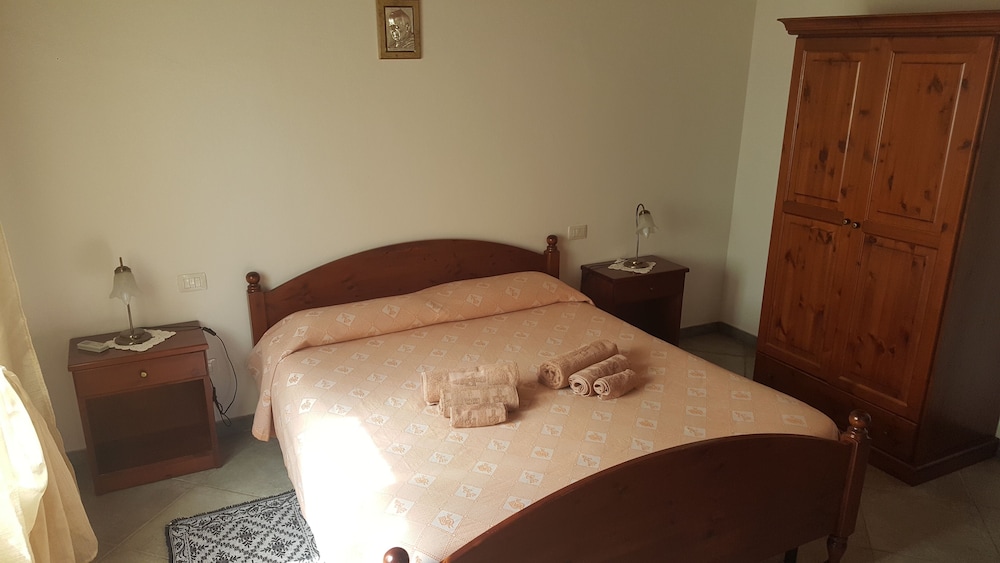 Classic Double Room photo 3