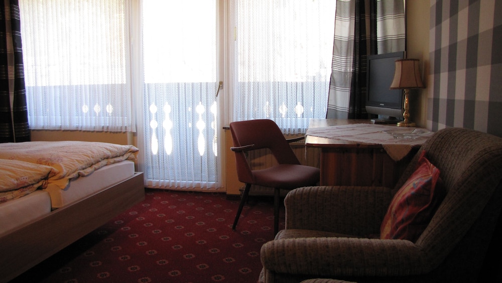 Double Room, 2 Twin Beds photo 3
