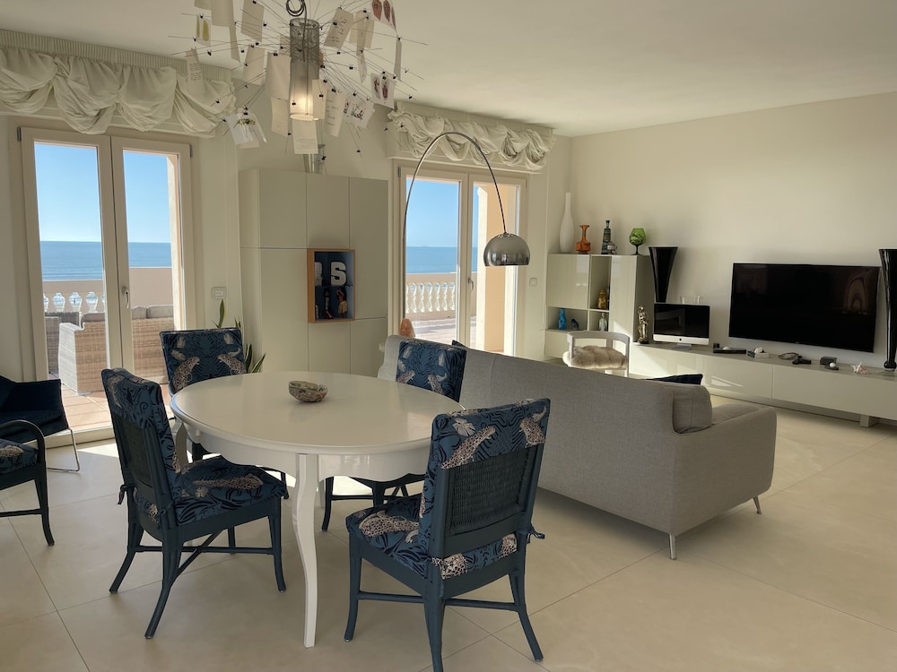 Luxury Apartment